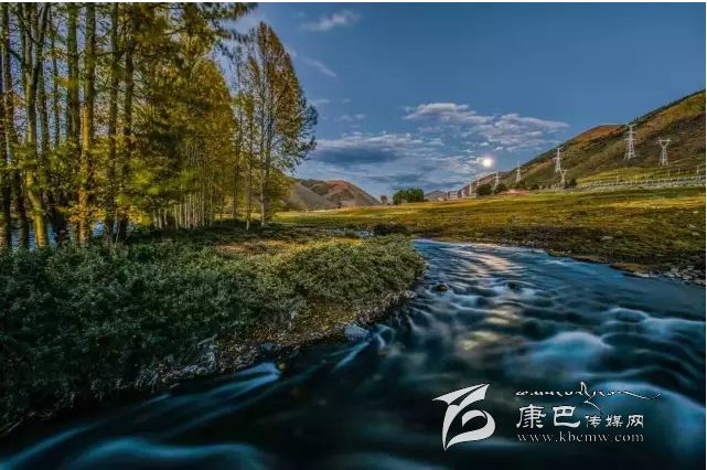 新都橋，正在打開最美時(shí)光,我在這里等你......