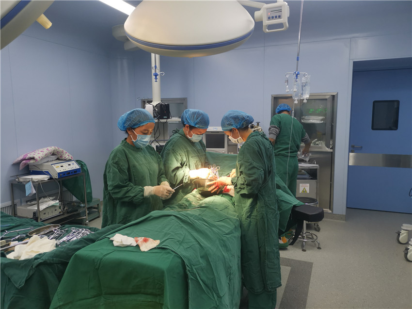 色達(dá)縣醫(yī)院3.jpg 色達(dá)縣醫(yī)院3.jpg